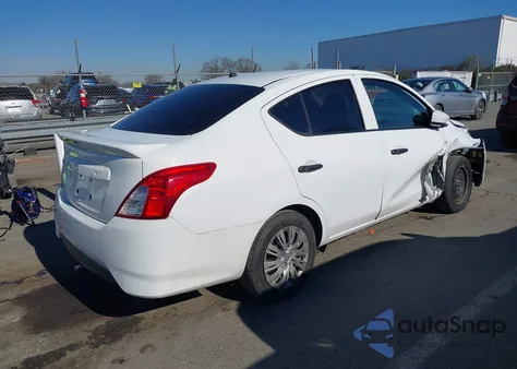 2019 Nissan Versa 1.6 S+ z USA, uszkodzony, nr VIN 3N1CN7AP6KL820711